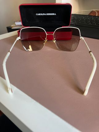 Gafas de sol Carolina Herrera blancas originales