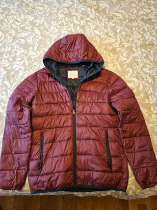 Plumas granate Jack & Jones