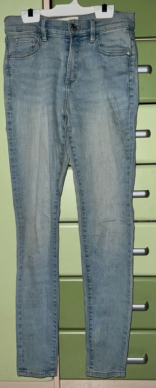 Pantalón pitillo vaquero Mango talla 38