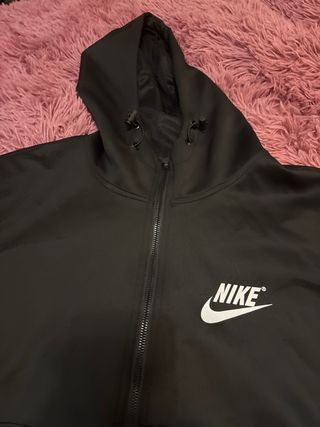 Felpa con cappuccio Nike nera