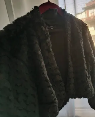 Coprispalle donna nero