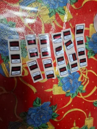 23 bollini Stranger Things