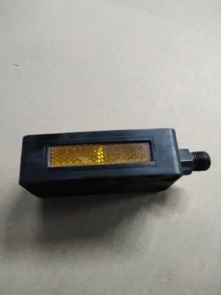 Pedal nuevo Vespino (lado derecho)