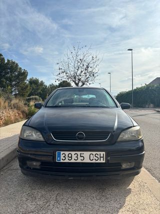 Opel Astra 2.2 Sport DTi 16v