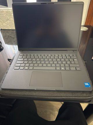 PC Dell Pro 14 pc14250