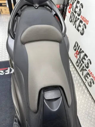 YAMAHA T MAX 530 ABS RECIÉN REVISADA