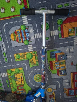 Patinete Superhéroes 4-11 años