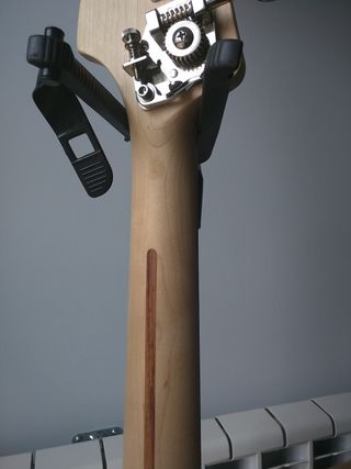 Mástil Bajo Eléctrico + Clavijas + D-Tuner