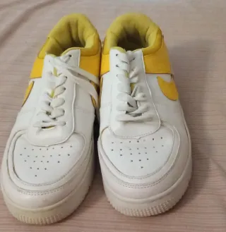 Zapatillas Nike Air Force 1 Mujer Blancas y Amaril