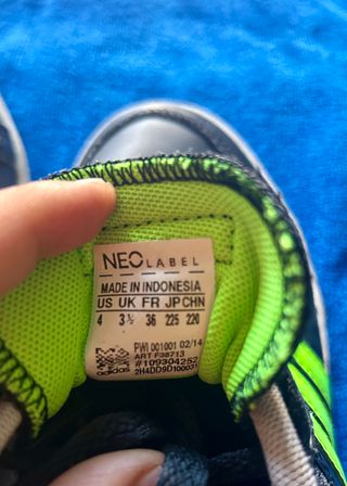 Adidas Neo Zapatillas Negras y Verdes