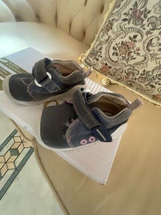 Scarpette Biomecanics bimba numero 18