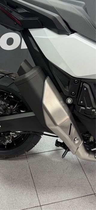Escape Honda Xadv750