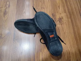 Zapatillas Levi's Negras de Lona