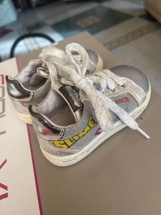 Scarpette bimba n.19