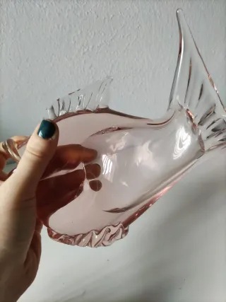 Pez de cristal rosa