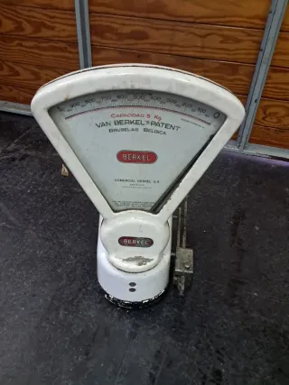 Báscula antigua Berkel