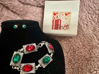 Conjunto Pulsera y Pendientes