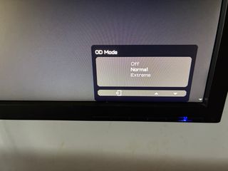 Monitor Gaming Acer con brazo