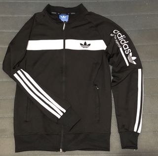 Chaqueta Adidas Negra con Rayas Blancas