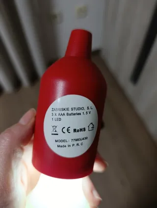 Lámpara LED portátil colgante