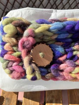 Bufanda preciosa y original tejida a mano