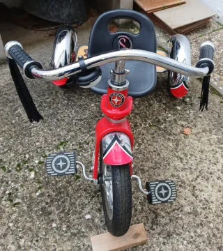 Triciclo Rojo Schwinn