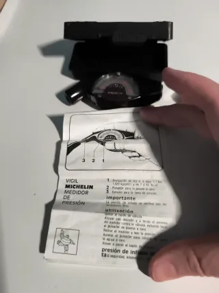 Medidor Presión Neumáticos Michelin VIGIL