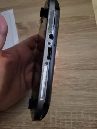 Playstation Vita OLED Negra