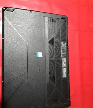 Laptop Gaming ASUS i7 8750H GTX 1050