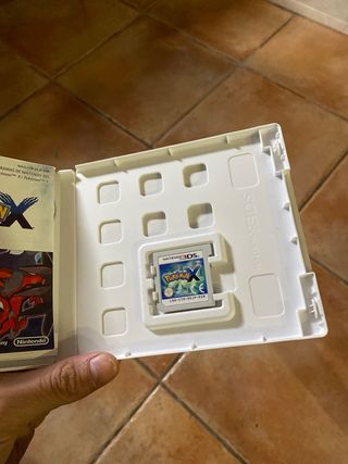 Nintendo 3DS XL Azul de Pokémon X + Accesorios