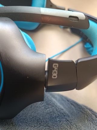 Auriculares Logitech con micro