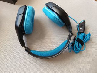 Auriculares Logitech con micro