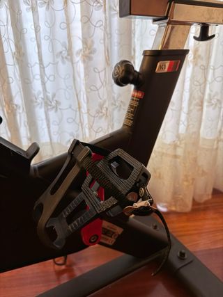 Bicicleta cycling life Fitness IC1