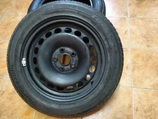 Neumático coche sin estrenar