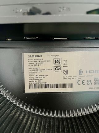 Samsung Odyssey G5 27 Curvo QHD 144Hz COMO NUEVO