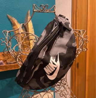 Riñonera Nike Camuflaje