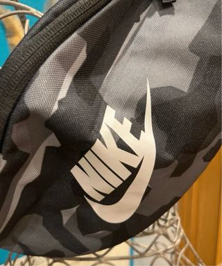Riñonera Nike Camuflaje