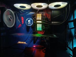 Kit i9 9900K, Z390, 32GB, Refrigeración Líquida