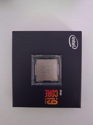 Combo Kit i9 9900K, Z390, 32GB, Líquida