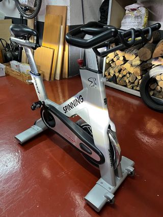 Bicicleta Spinning STAR TRAC modelo NXT