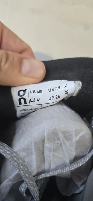 Scarpe On Running Cloumonster nuove