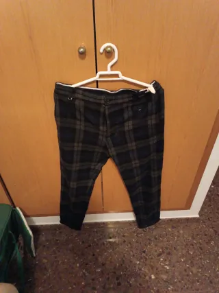Pantalón de vestir Zara cuadros Talla M