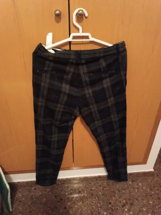 Pantalón de vestir Zara cuadros Talla M
