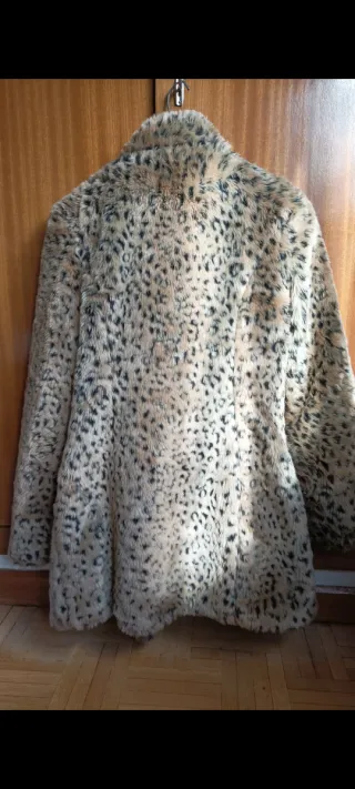Chaquetón animal print.