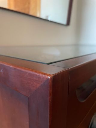 Cómoda + espejo + 2 mesillas a juego