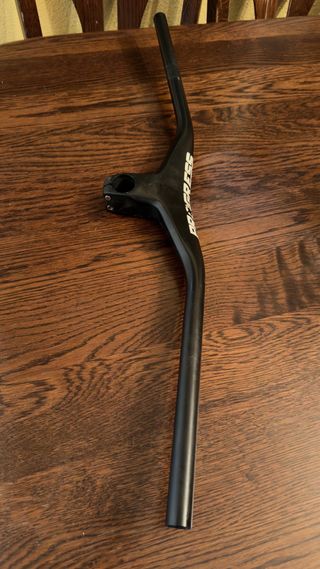 Manillar Progress con potencia integrada