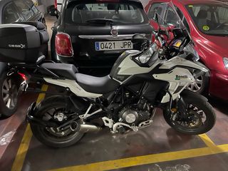Benelli TRK502 Blanca