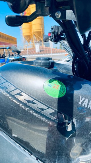 Quad Yamaha Grizzly 660 27000 km.