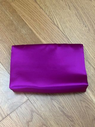 Bolso Menbur fiesta boda morado liso con cadena