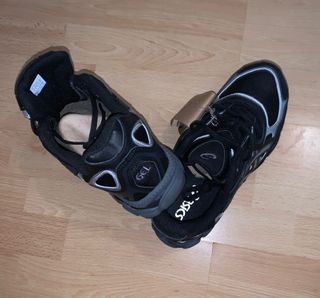 Bambas ASICS Negras Talla [42.5]